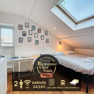  Appartement Avenue De La République Avec Garage